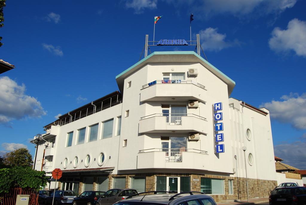 Alpina Hotel Lozenets Bagian luar foto
